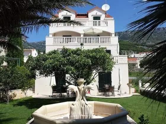Apartments Villa Jadranka - Dış Mekan