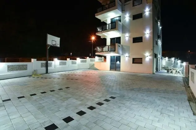 Apartments Jadranski Biser