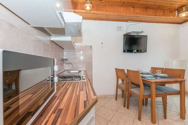 Apartments Josip - Mutfak