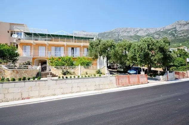 Apartments Josko