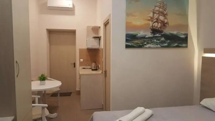 Otel Apartments - Oda