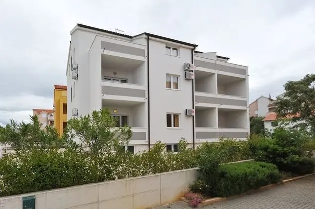 Apartments Kruno