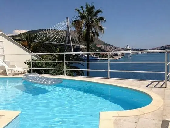 Apartments Lozica