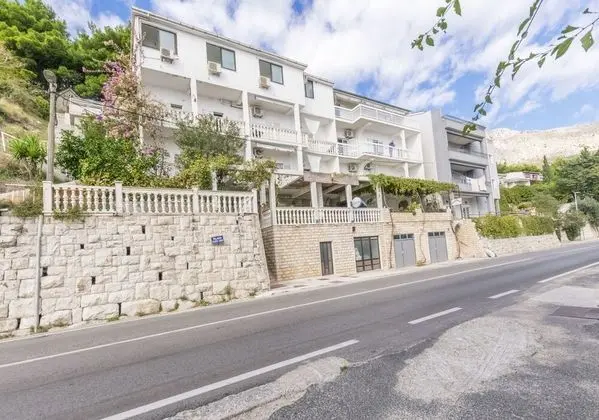 Apartments Maika