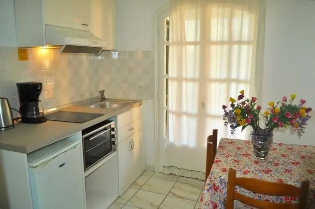 Apartments Maria With Pool - Agios Gordios Beach - İç Mekan
