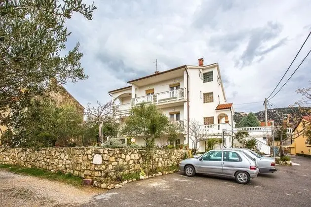 Apartments Marija Banjol - Dış Mekan