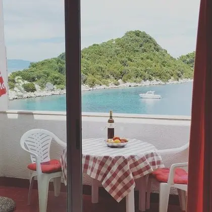 Apartments Marija Lastovo