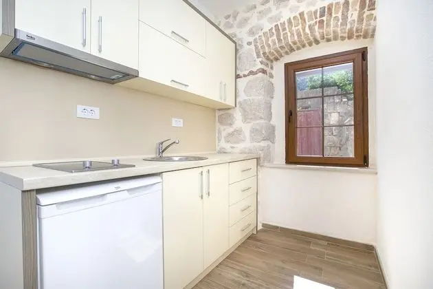 Apartments Mezini 11 - Mutfak