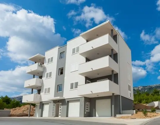 Apartments Mistral - Dış Mekan