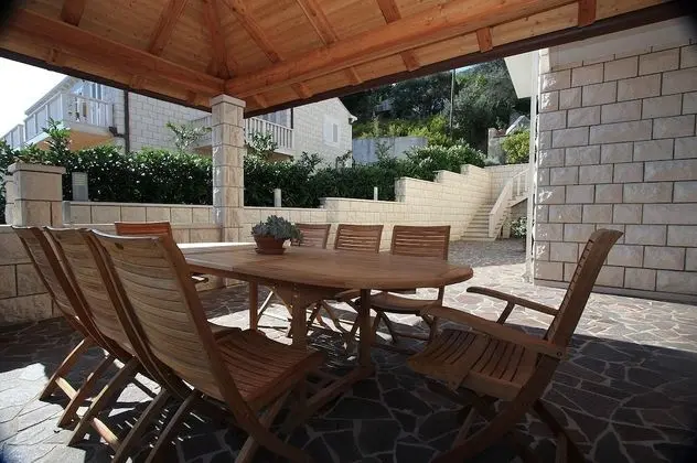 Apartments Moretić - Yerinde Yemek