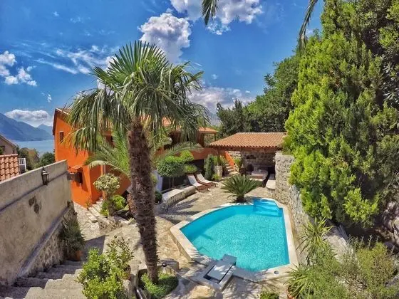 Apartments Nikcevic - Havuz