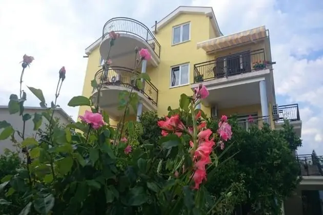 Apartments Olga Tivat - İç Mekan