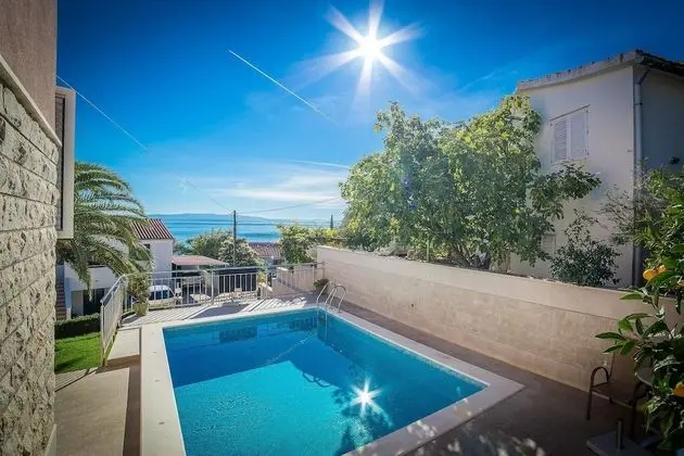 Apartments The Palms