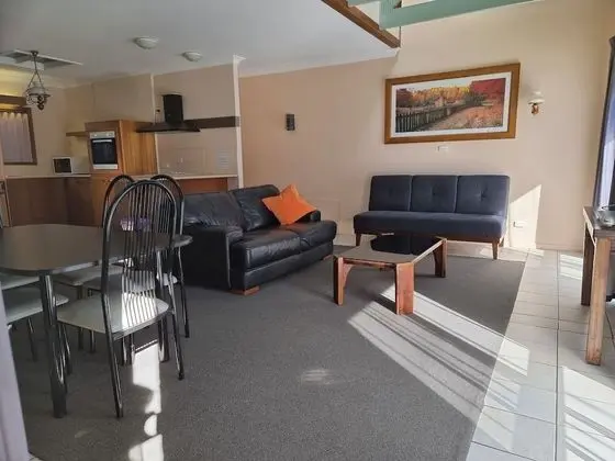 Apartments On The Park Glen Innes - Oda Düzeni