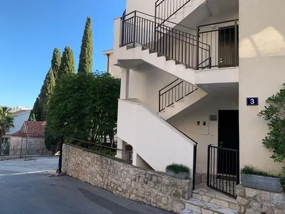 Apartments Petrovac - Dış Mekan