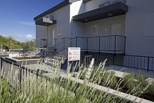 Apartments Ragusa Palace- Dardin - Dış Mekan