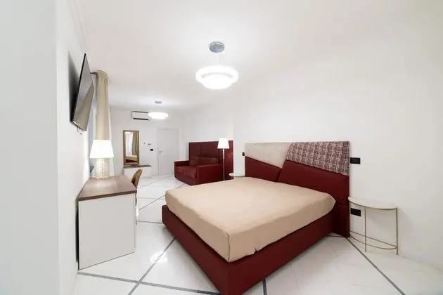 Apartments Hotel Real Suite - Öne Çıkan Resim