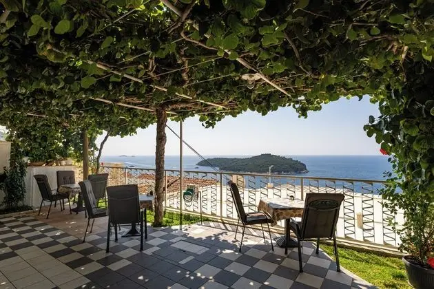 Apartments and Room Lora - Dış Mekan