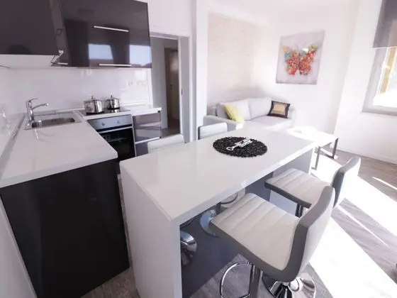 Apartments & Rooms Danivan Pool Villas B - Mutfak