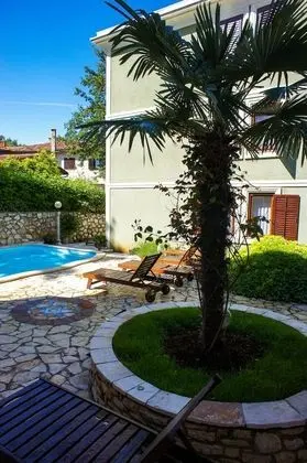 Apartments and Rooms Degra - Dış Mekan