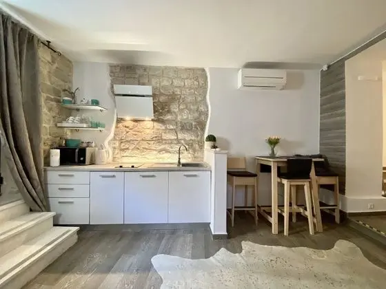 Apartments & Rooms Dujam - Mutfak