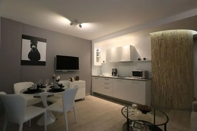 Apartments & Rooms Mareta Exclusive - Mutfak