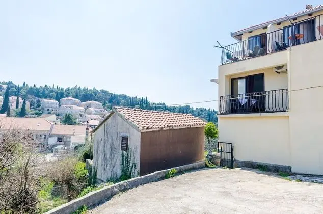 Apartments & Rooms Mihajica - Dış Mekan