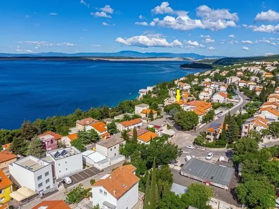 Apartments and Rooms Nensi
