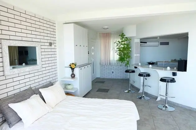 Apartments and Rooms Villa Santa Vita - Mutfak