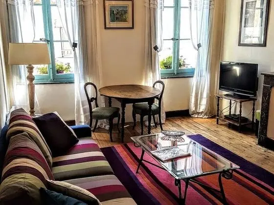 The Apartments Rue Barbès