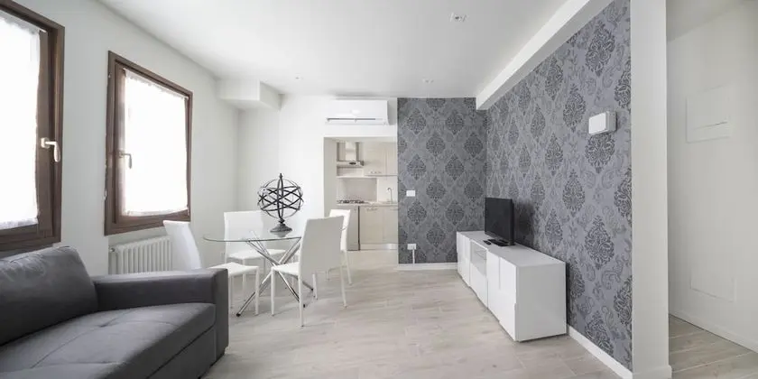 Apartments in San Marco with Canal View by Wonderful Italy - Mutfak