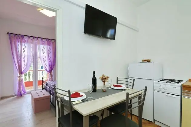 Apartments Saphron Beach