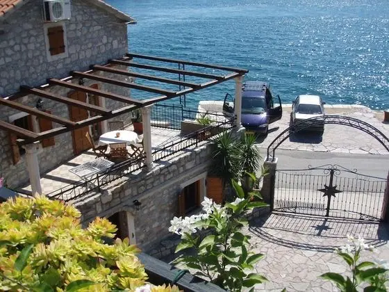 Apartments Villa Serventi - Dış Mekan
