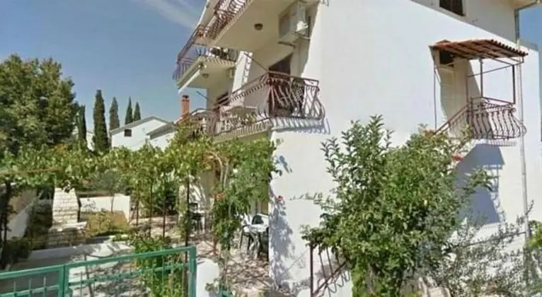 Apartments Sikirica 1