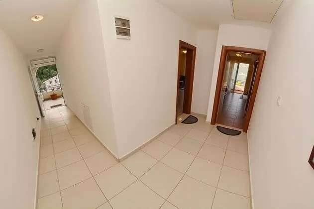 Apartments Soso - Lobi