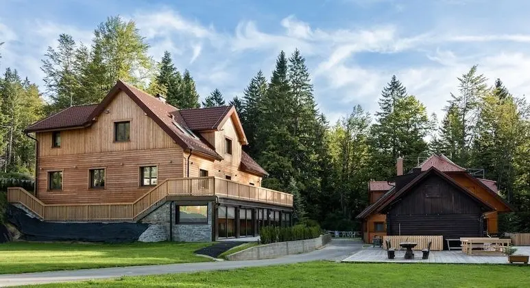 Apartments Storzek
