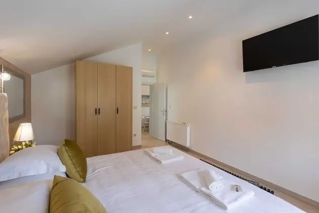 Apartments Subrenum - Oda