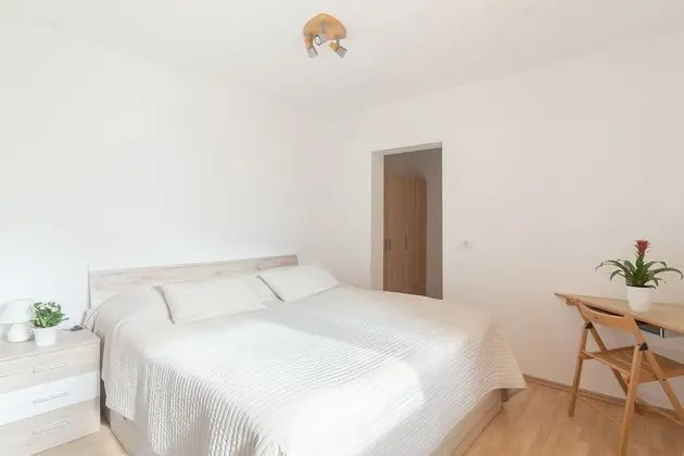 Apartments Valant - Oda