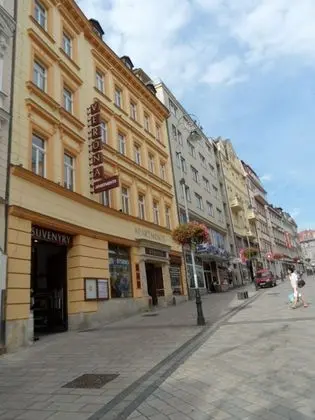 Apartments Verona Karlovy Vary - Dış Mekan