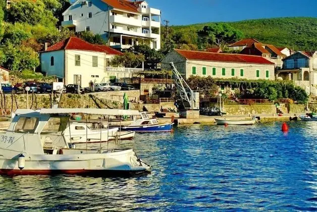 Apartments Vesna - Dış Mekan