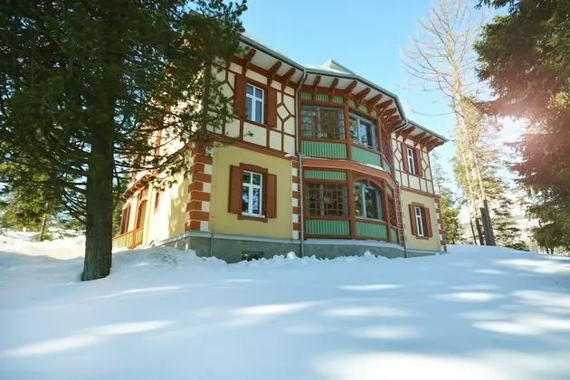 Apartments In Vila Marína