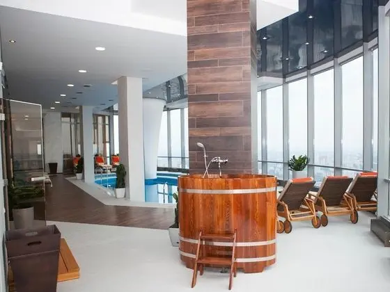 Apartments Vysotsky - Havuz