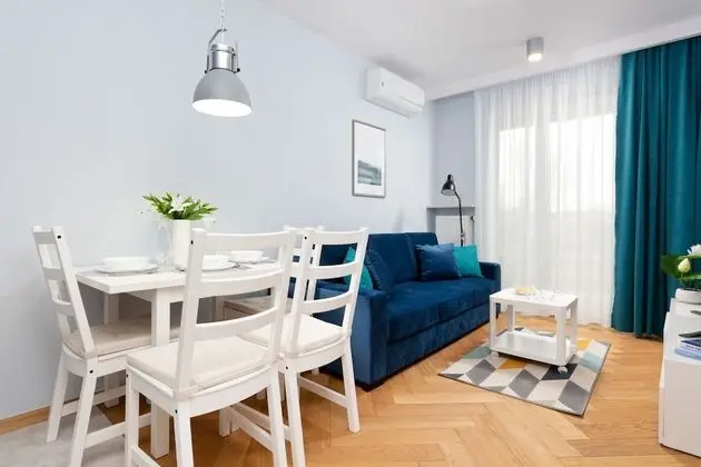 Apartments Warsaw Komputerowa by Renters