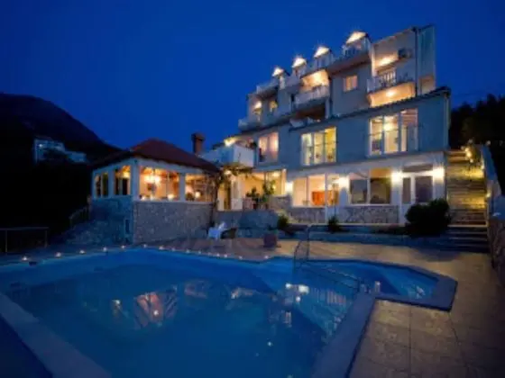 Apartments Zvrko - Dış Mekan
