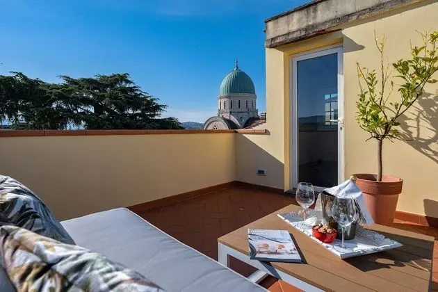 ApartmentsFlorence-Florentine Penthouse
