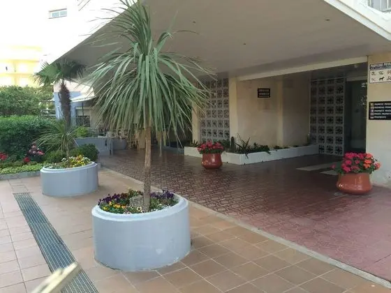 ApartmentsPlatjadAro - Dış Mekan