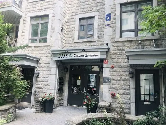 ApartHotelMontréal by Les Terrasses Saint Urbain - Dış Mekan