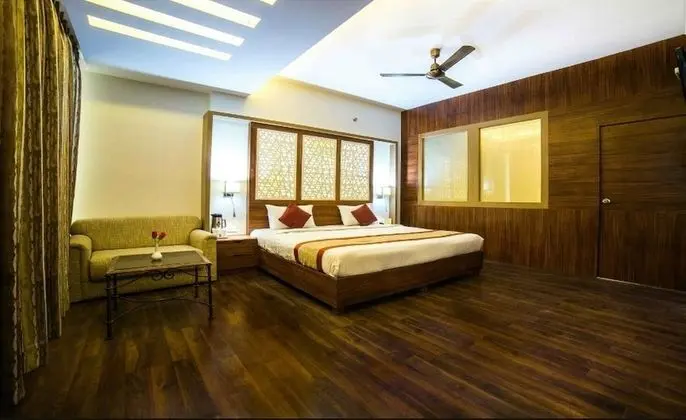 Hotel Apex International