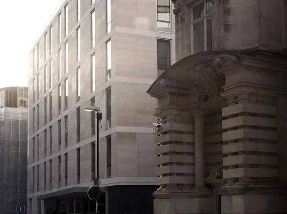 Apex London Wall