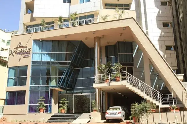 Aphrodite International Hotel - Dış Mekan